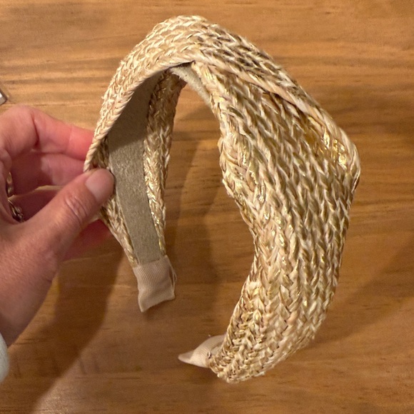 Elegant Gold Braided Headband - Picture 2 of 2